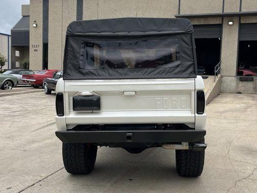 1971 Ford Bronco Custom Convertible
