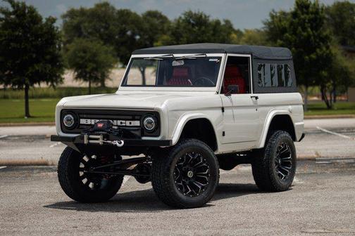 1971 Ford Bronco Custom Convertible