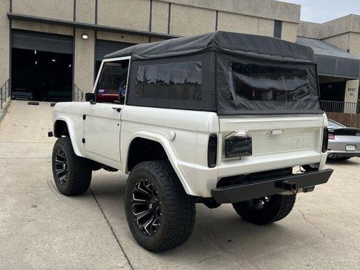 1971 Ford Bronco Custom Convertible