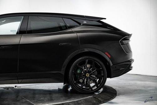 2025 Lotus Eletre Carbon Edition