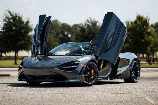 2020 McLaren 720S Base