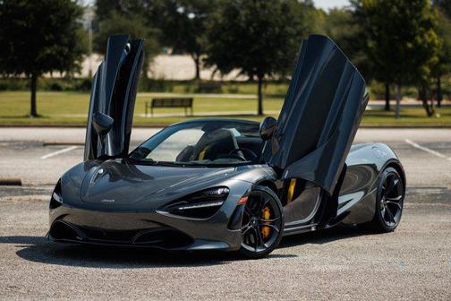 2020 McLaren 720S Base