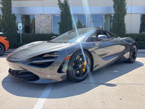 2020 McLaren 720S Base