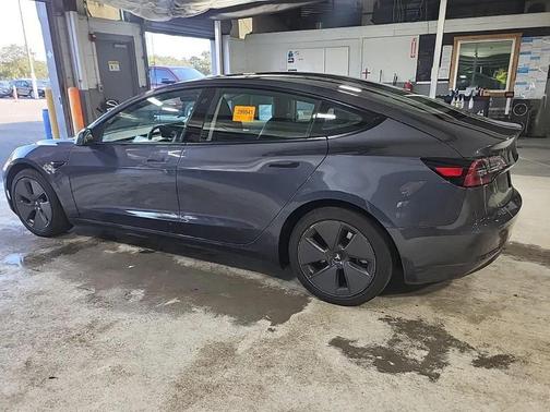 2023 Tesla Model 3 Standard Range