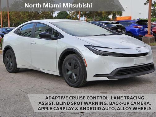 2024 Toyota Prius LE