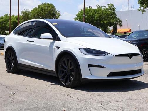 2023 Tesla Model X Standard Range