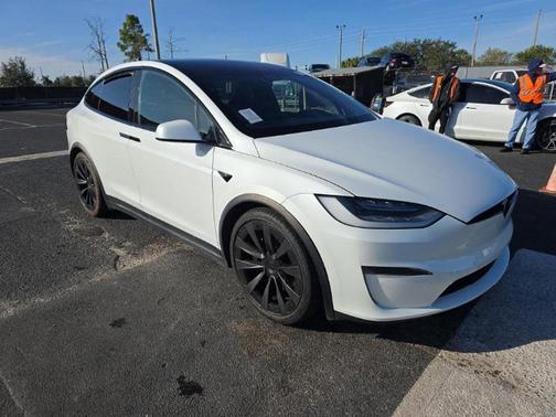 2022 Tesla Model X Dual Motor All-Wheel Drive