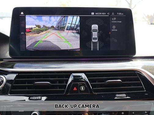 Black Sapphire Metallic 2023 BMW 540 i