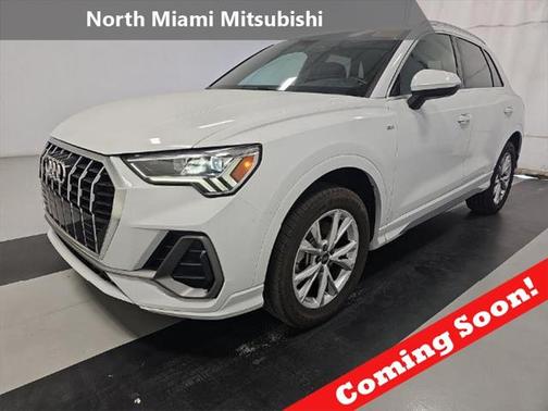 2022 Audi Q3 45 S line Premium Plus