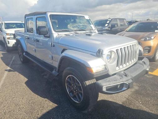 2022 Jeep Gladiator Overland