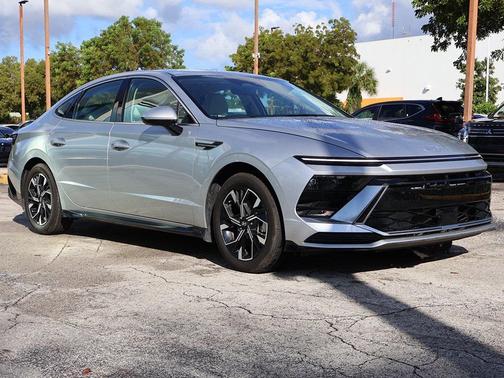 2024 Hyundai SONATA SEL