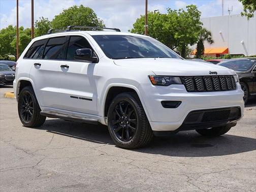 2020 Jeep Grand Cherokee Altitude