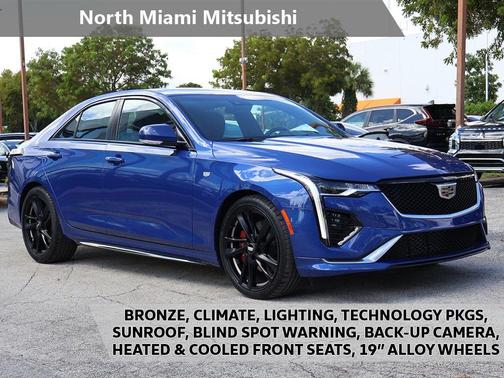 2023 Cadillac CT4 Sport