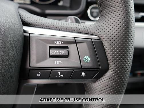 2025 Mitsubishi Outlander PHEV SEL