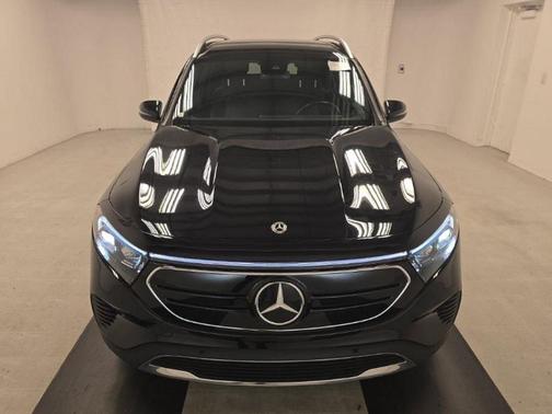 2023 Mercedes-Benz EQB 250 Base