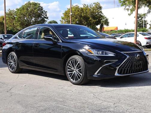 2024 Lexus ES 350 Base