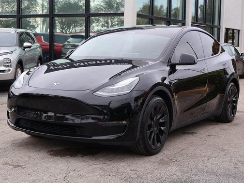 2021 Tesla Model Y Long Range Dual Motor All-Wheel Drive