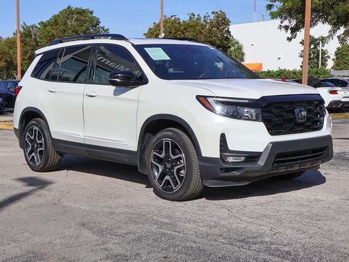 2023 Honda Passport AWD Elite