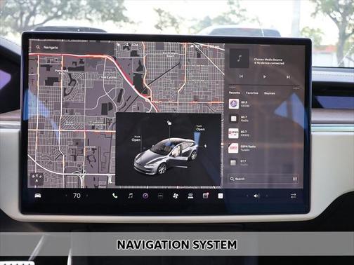 2022 Tesla Model S Base