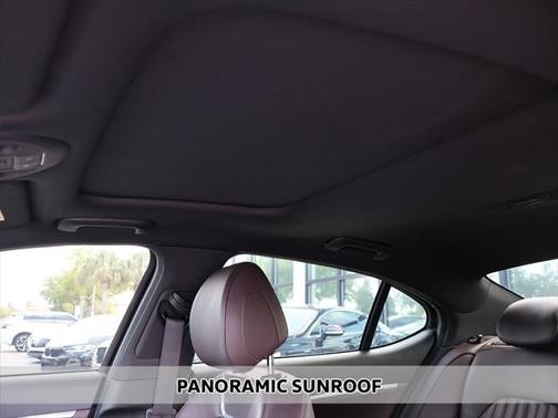 2022 Genesis G70 2.0T RWD