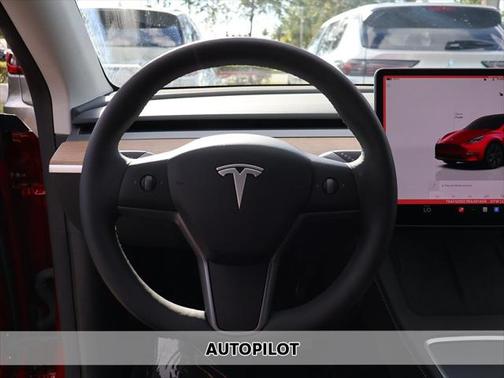2024 Tesla Model Y Long Range Dual Motor All-Wheel Drive