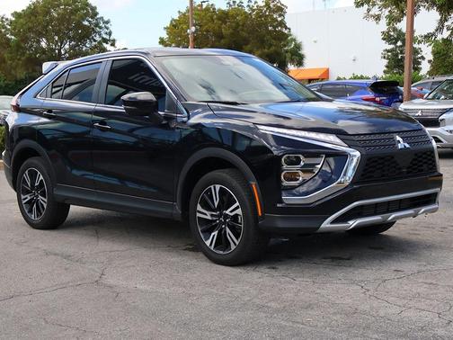 2023 Mitsubishi Eclipse Cross SE
