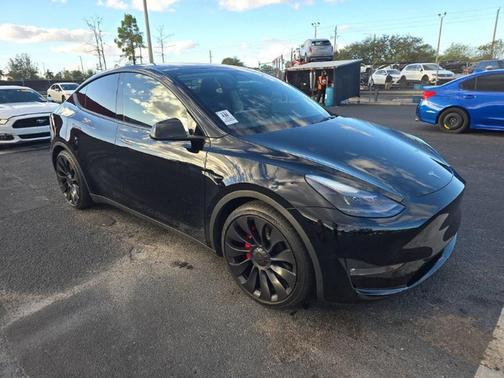2023 Tesla Model Y Performance Dual Motor All-Wheel Drive