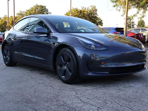 2022 Tesla Model 3 Standard Range