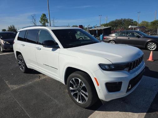 2022 Jeep Grand Cherokee L Overland