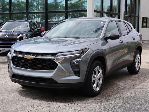 2024 Chevrolet Trax LS