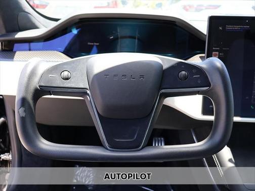 2022 Tesla Model S Plaid