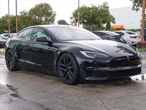 2022 Tesla Model S Base