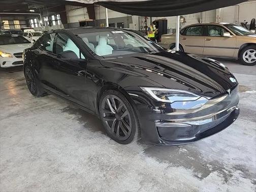 2022 Tesla Model S Base