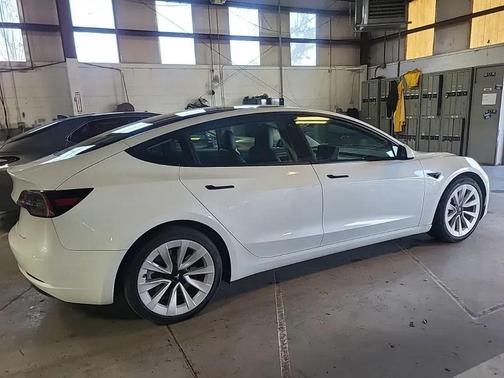 2023 Tesla Model 3 Standard Range