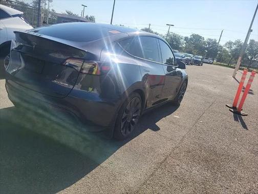 2021 Tesla Model Y Performance Dual Motor All-Wheel Drive