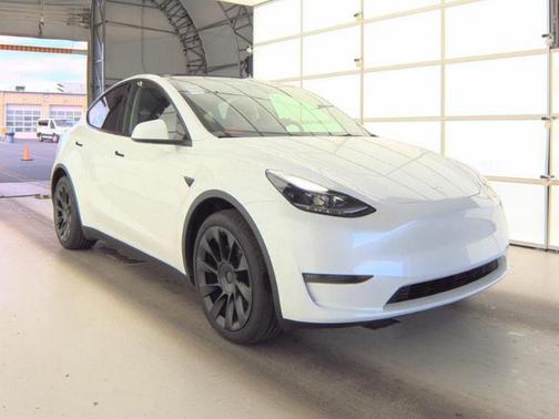 2024 Tesla Model Y Long Range Dual Motor All-Wheel Drive