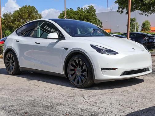 2022 Tesla Model Y Performance Dual Motor All-Wheel Drive
