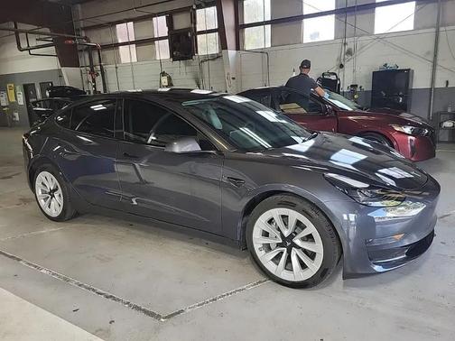 2023 Tesla Model 3 Standard Range