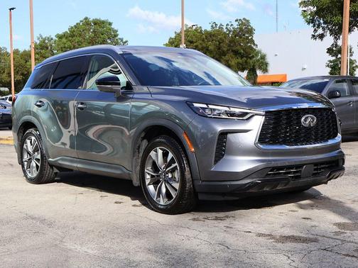 2023 INFINITI QX60 Luxe