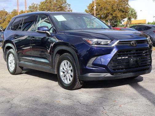 2025 Toyota Grand Highlander XLE
