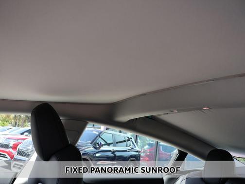 Pearl White Multi-Coat 2023 Tesla Model 3 Standard Range