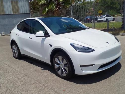 2021 Tesla Model Y Long Range Dual Motor All-Wheel Drive