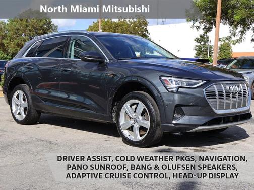 2019 Audi e-tron Premium Plus