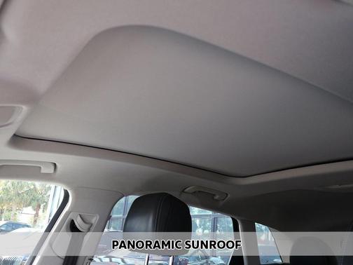 2019 Audi e-tron Premium Plus