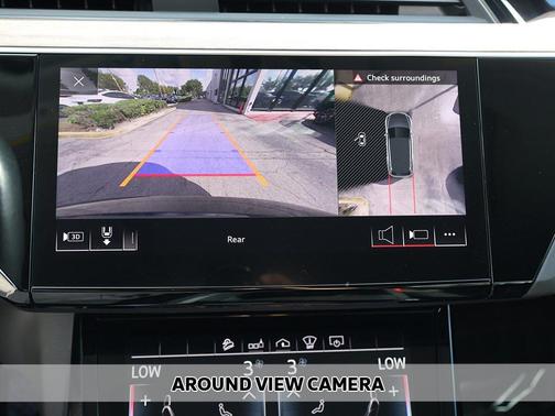 2019 Audi e-tron Premium Plus