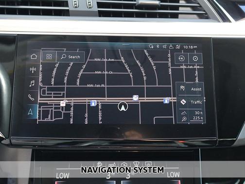 2019 Audi e-tron Premium Plus
