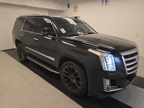 2020 Cadillac Escalade Luxury