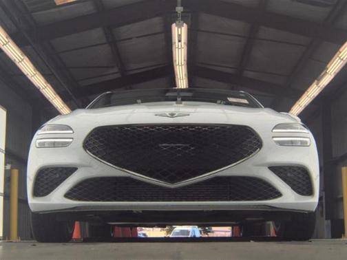 2023 Genesis G70 2.0T RWD