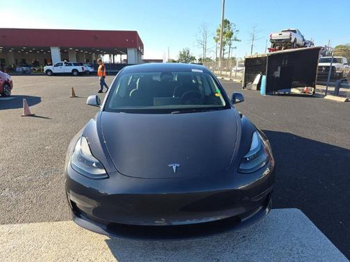 2023 Tesla Model 3 Standard Range