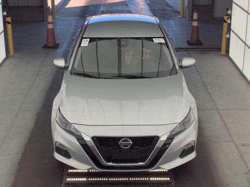 2022 Nissan Altima S FWD